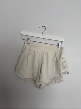 Women’s Light Cream Performance Shorts lululemon